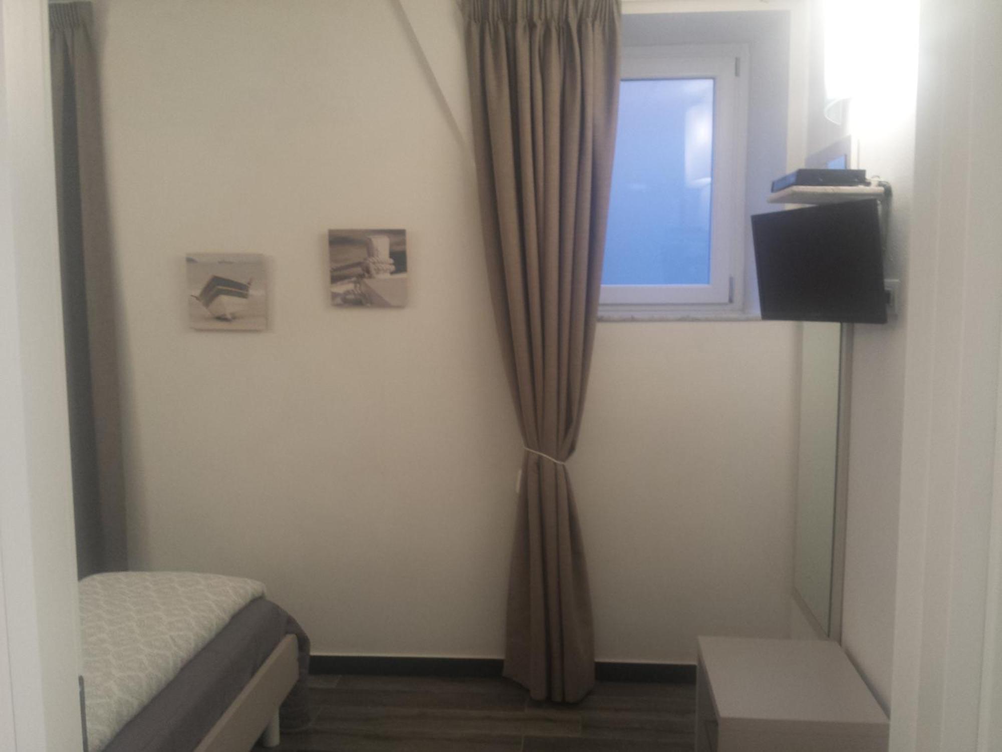Sabbia D'Oro Locanda & Beach Бонассола Номер фото